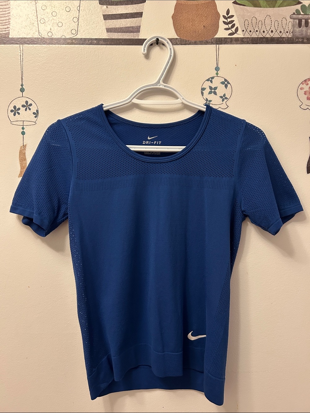Nike Dri-FIT Blue Short Sleeve Performance Top - Picture 2 of 8